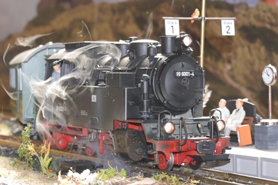 99 6001 mit Zylinderdampf